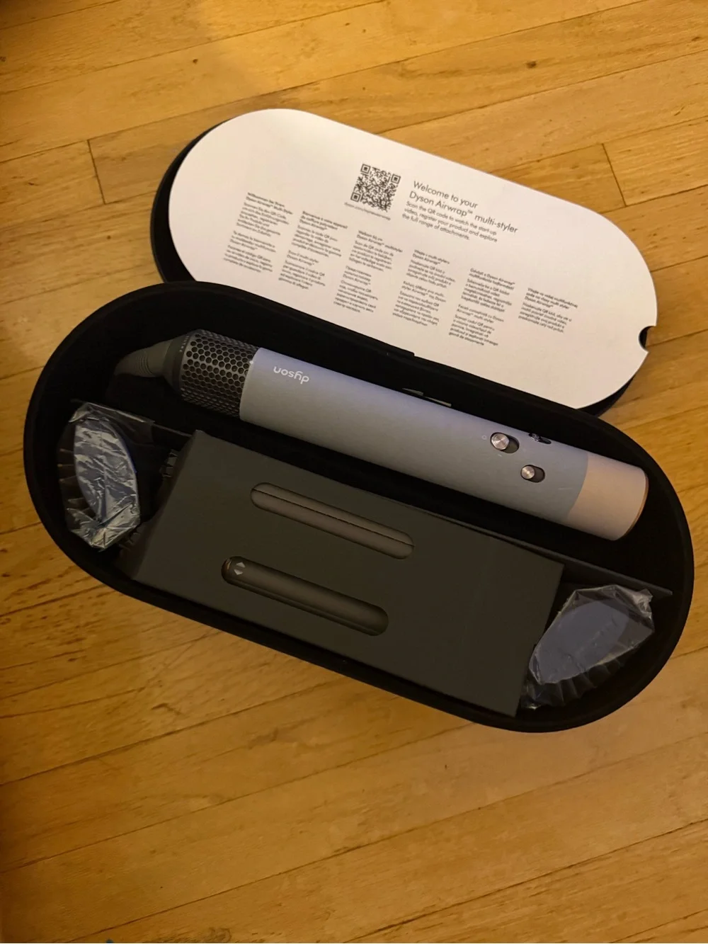 Dyson Airwrap Complete Long in Navy